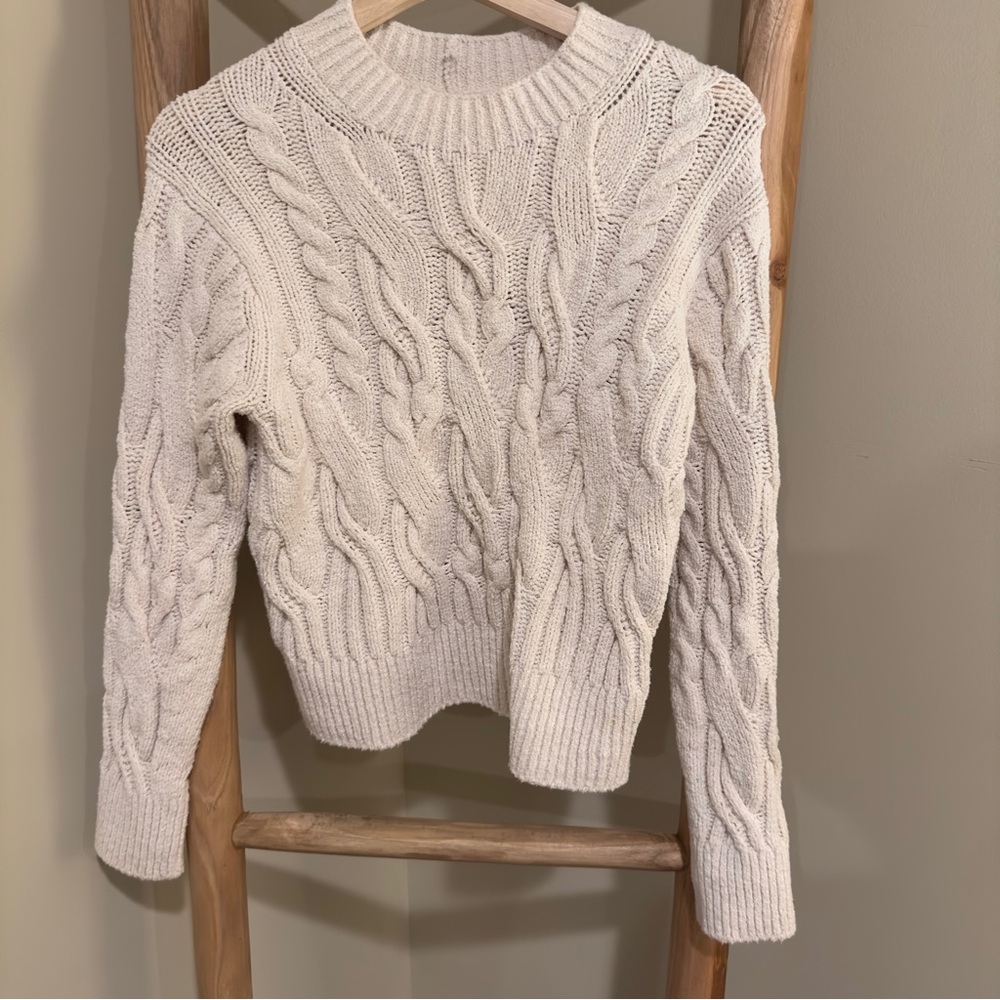 Vince Cream Cable Knit Crew Neck Sweater
